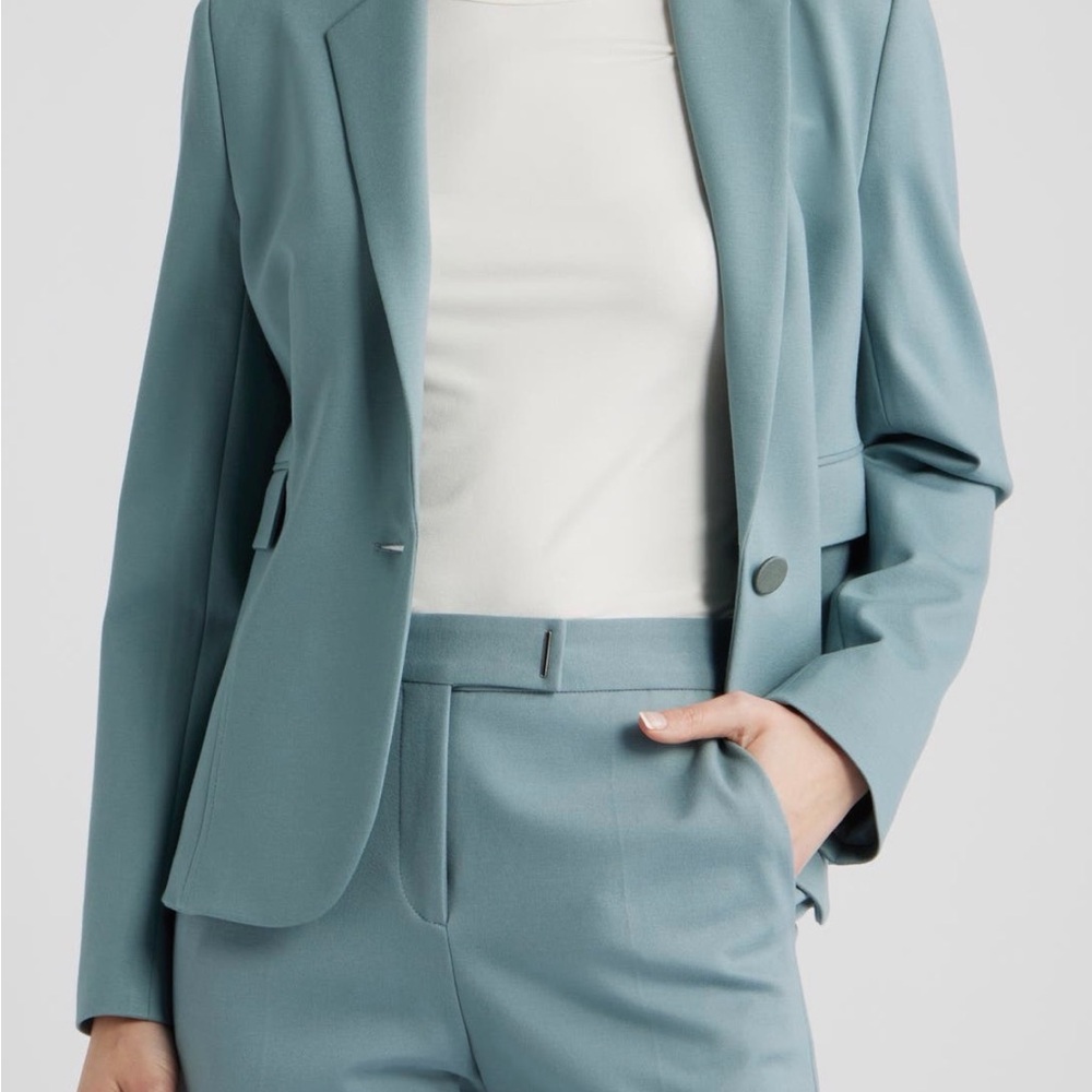 BOSS
Jia Water Repellent Blazer